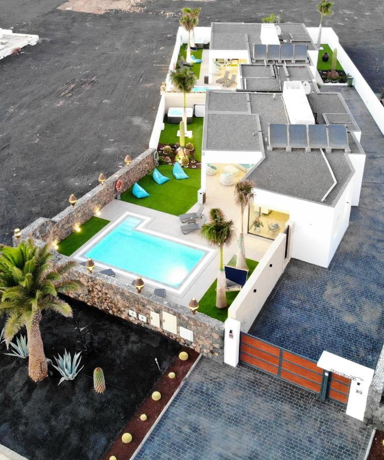 Sea Breeze Villas Lapa And Claca Playa Blanca  Eksteriør billede