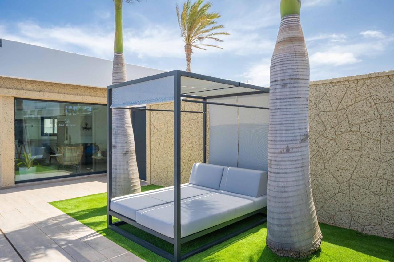 Sea Breeze Villas Lapa And Claca Playa Blanca  Eksteriør billede