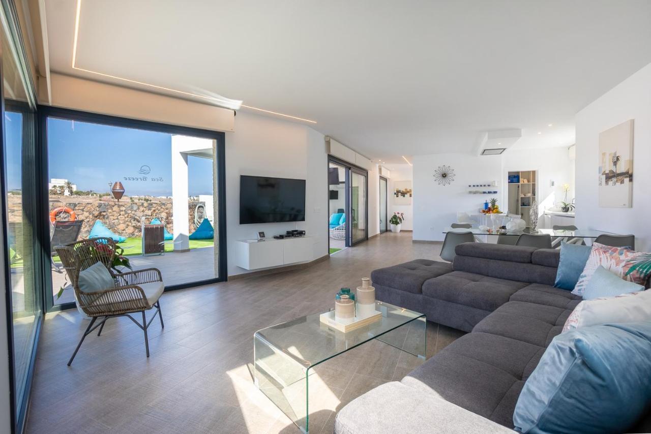 Sea Breeze Villas Lapa And Claca Playa Blanca  Eksteriør billede