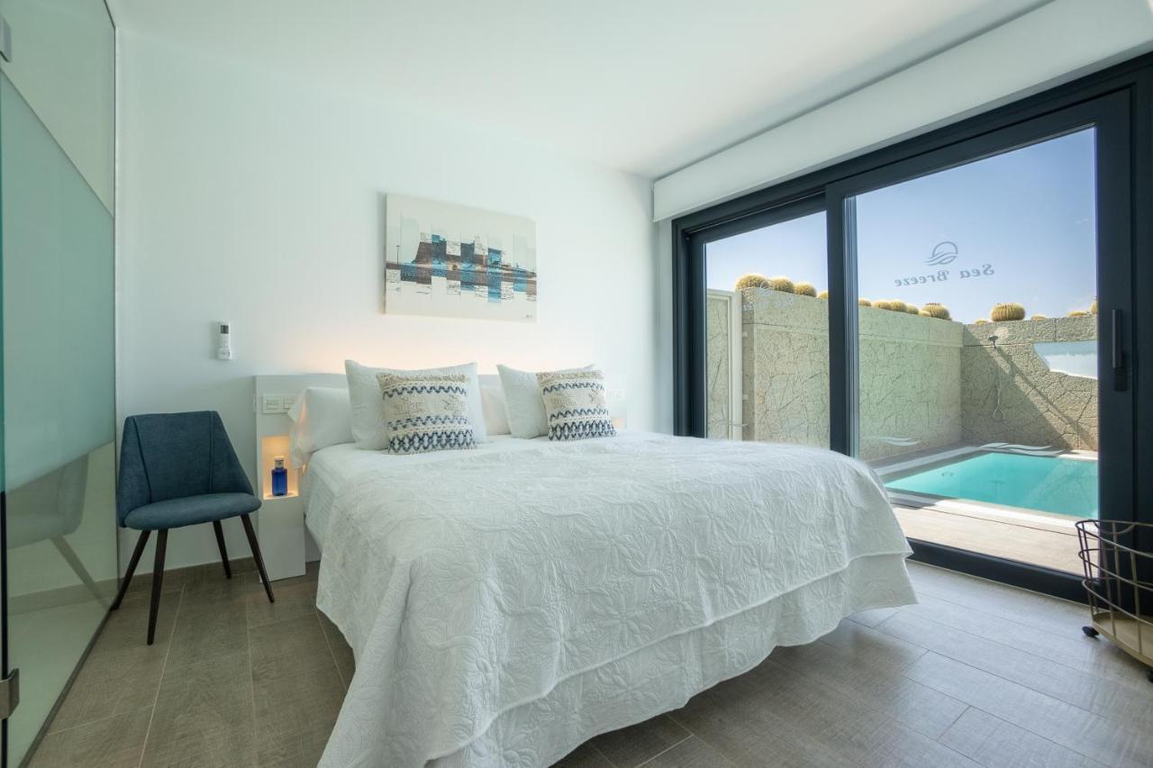 Sea Breeze Villas Lapa And Claca Playa Blanca  Eksteriør billede